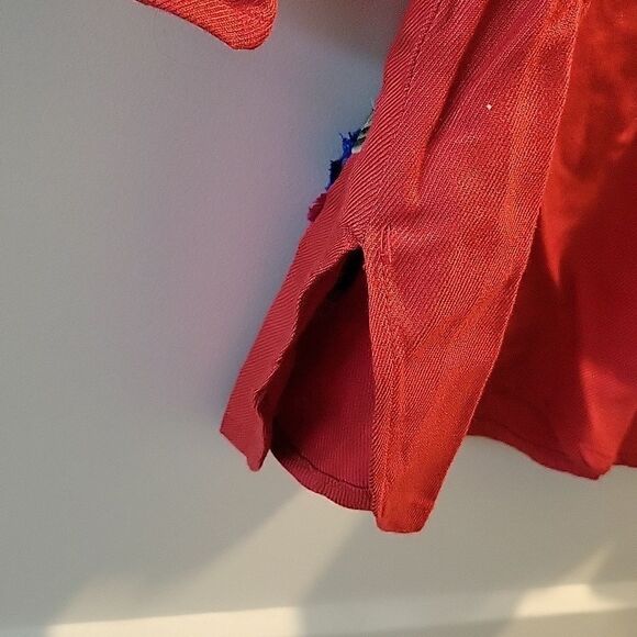 Avani del amour embroidered Red V neck Tunic blouse Small NWT - Picture 6 of 7